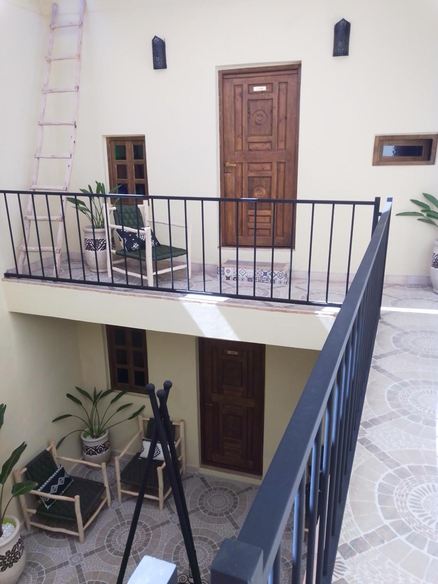 Riad Bouganville Bleu Marrakesh Bagian luar foto